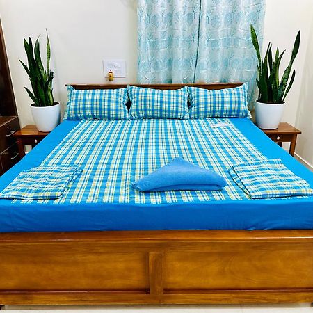 Truelife - 3Bhk Family Suites - Ps4 Pure Veg Restaurant On The Way To Balaji Temple - 2500 Sft Large Signature Apartment - Modular Kitchen - Super Fast Wifi, Smart Tv, 250 Jio Channels - Parking - Easy Access To All Temples - Top Service With Lots Of 티루파티 외부 사진